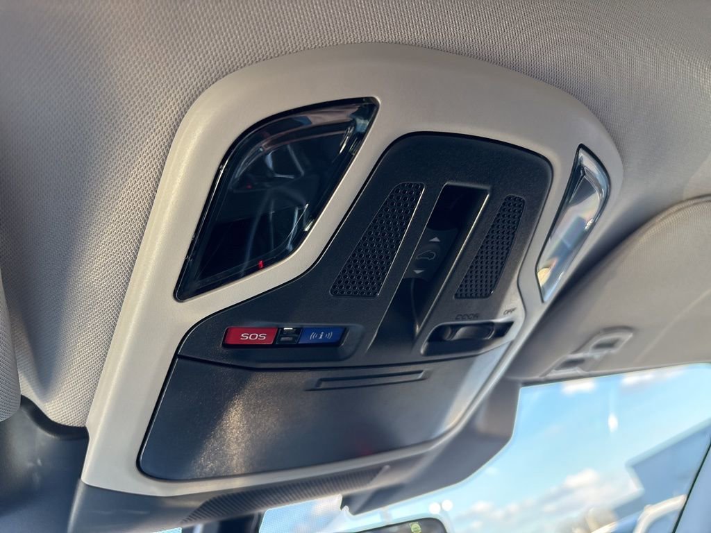 Certified 2025 Subaru Outback Limited XT image 23