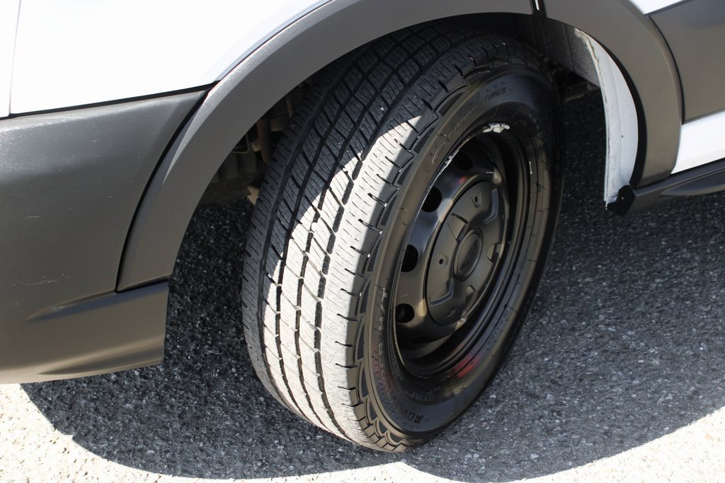 Used 2020 Ford Transit 150 XL image 36