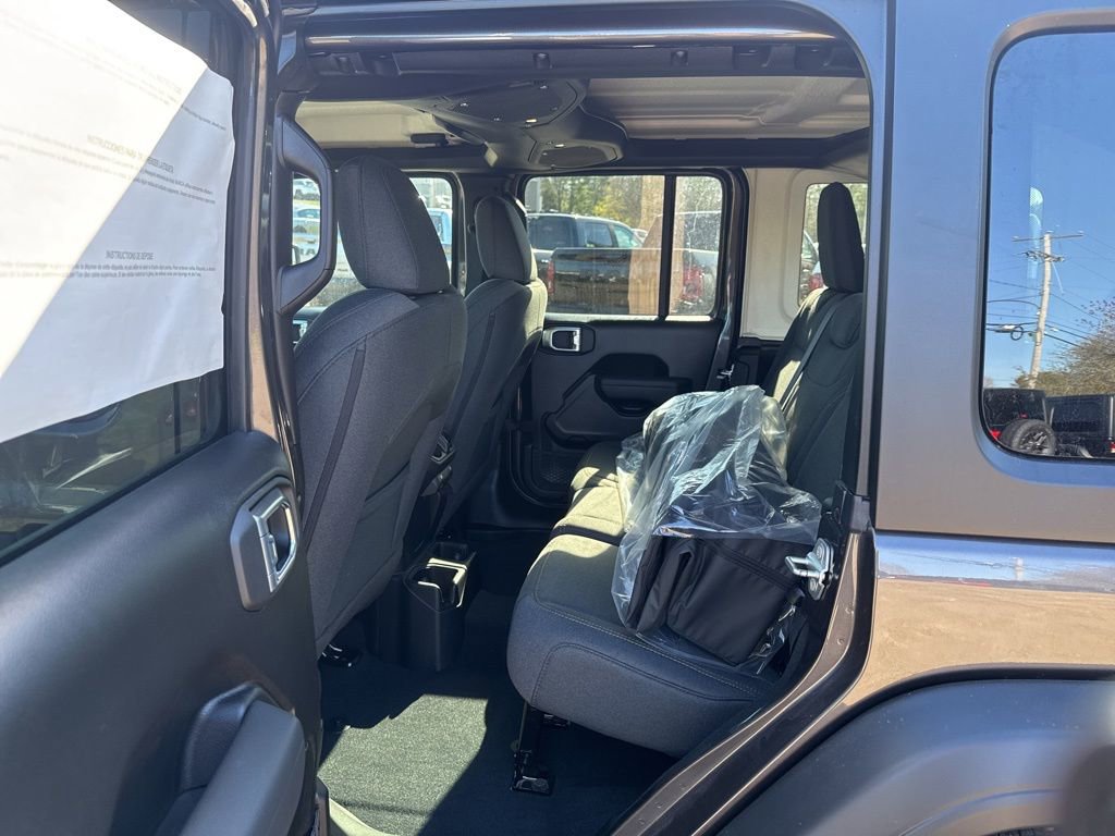 New 2026 Jeep Wrangler Unlimited Sport AWD/4WD image 21
