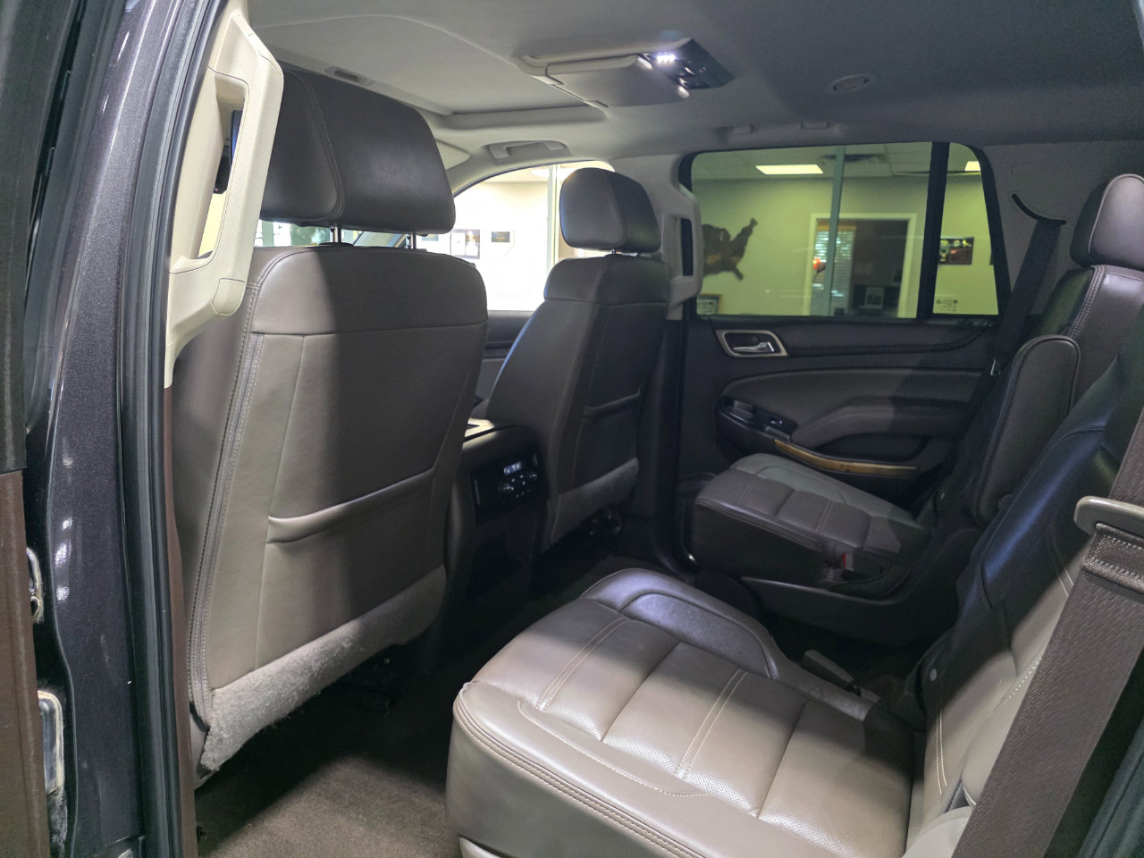 Used 2017 GMC Yukon Denali w/ Open Road Package image 16