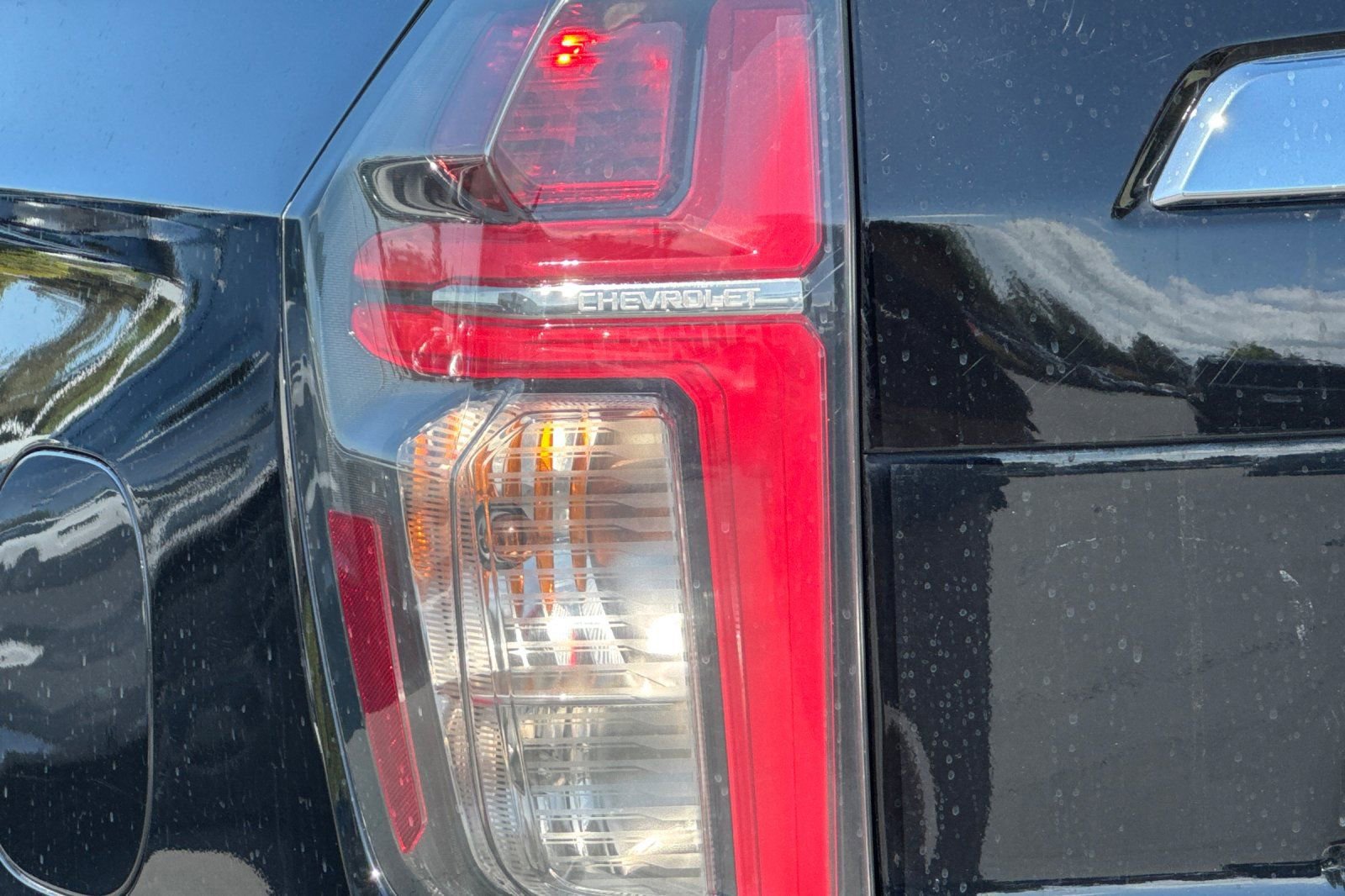 Used 2024 Chevrolet Suburban LT image 49