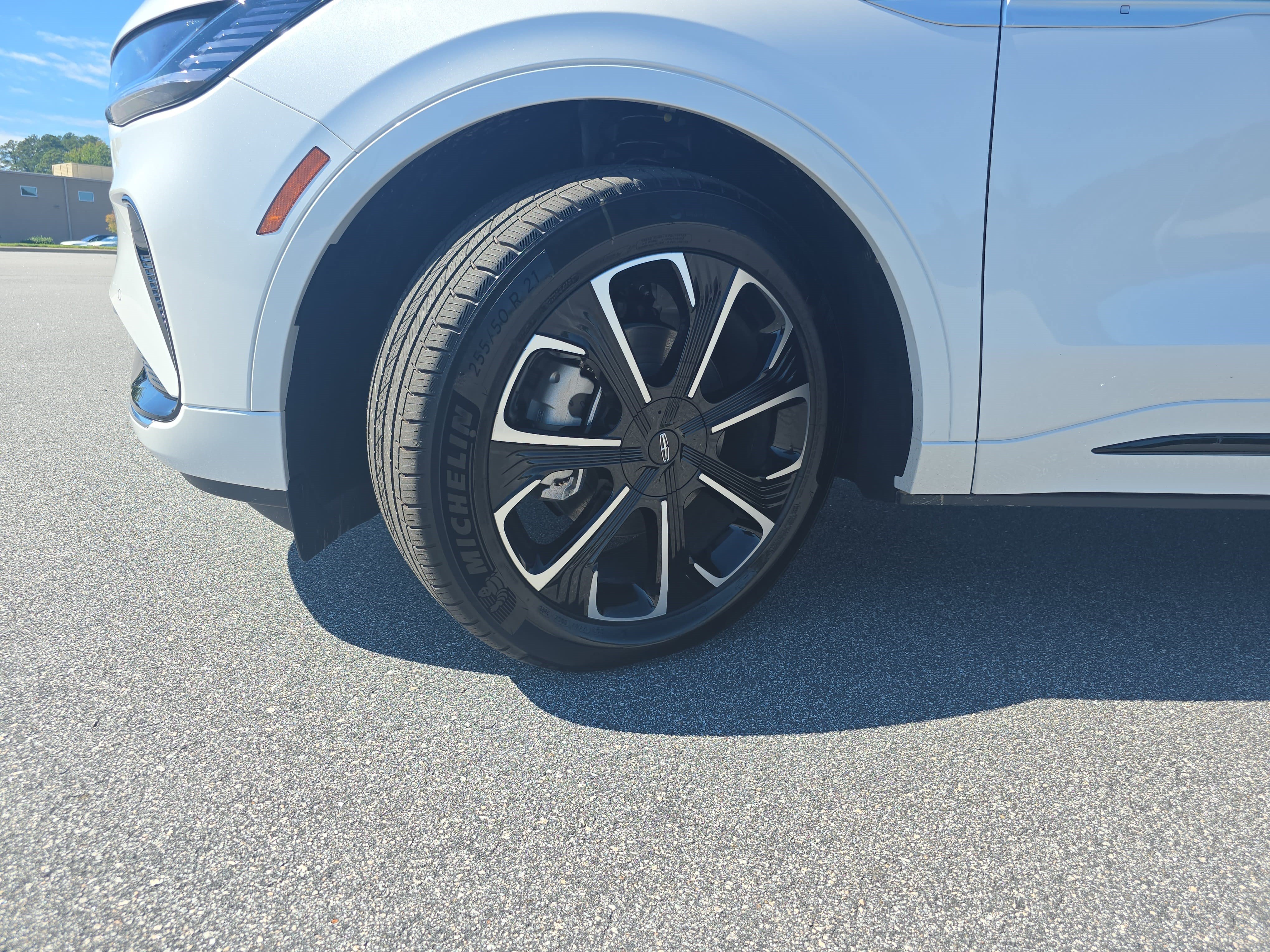 New 2026 Lincoln Nautilus Reserve AWD/4WD image 33