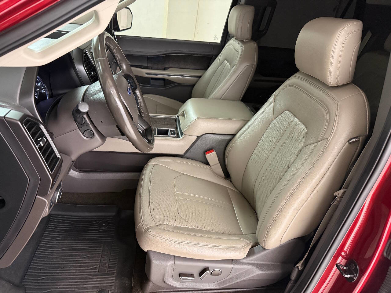 Used 2019 Ford Expedition Limited w/ Driver Assistance Package RWD image 58