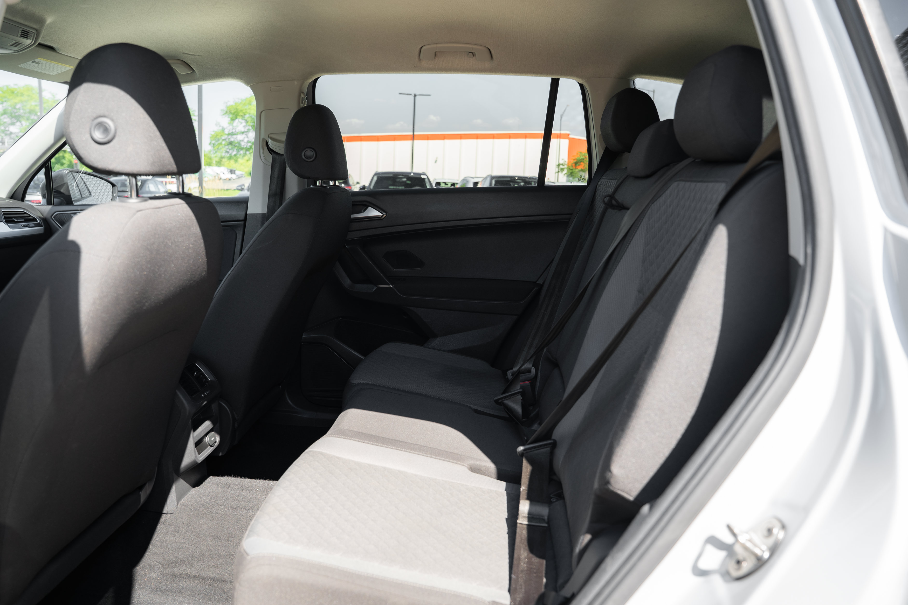 Used 2018 Volkswagen Tiguan S AWD/4WD image 21