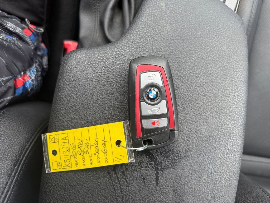 Used 2016 BMW 328i xDrive Sedan image 30