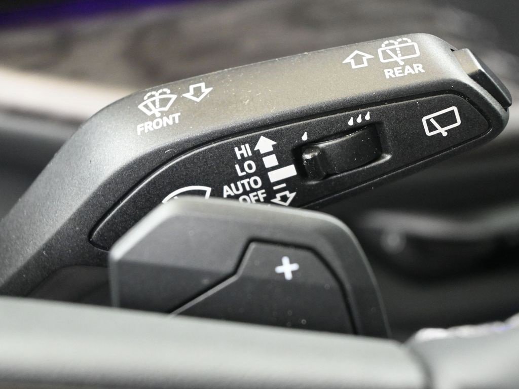 Used 2025 Audi Q5 2.0T Premium w/ Convenience Package image 29