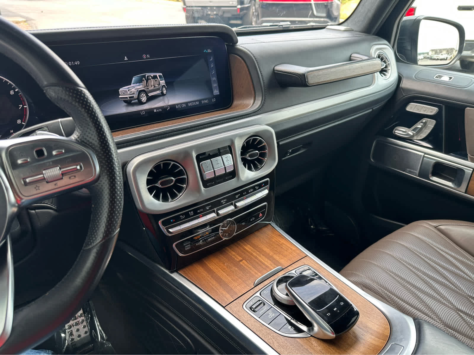 Used 2022 Mercedes-Benz G 550 image 20