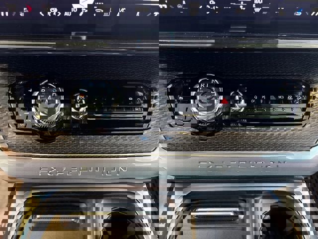 New 2026 Ford Expedition Max Platinum w/ Stealth Performance Package image 20