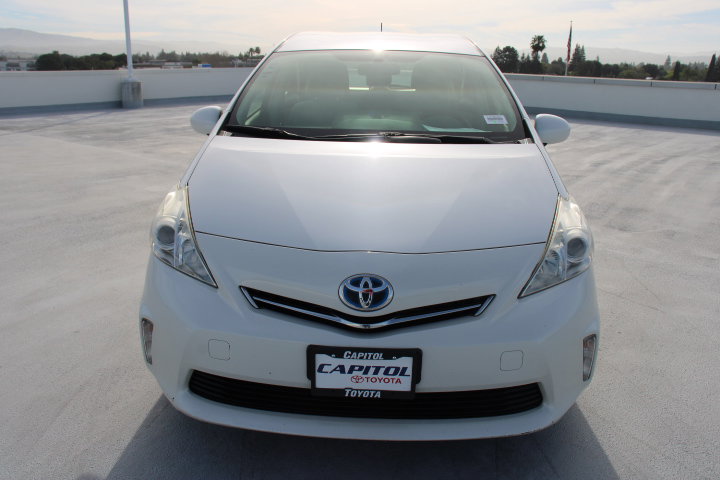 Used 2012 Toyota Prius V Three image 7
