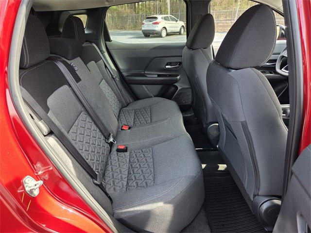 Used 2025 Nissan Kicks SV image 11