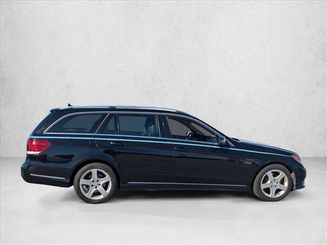 Used 2015 Mercedes-Benz E 350 4MATIC Wagon image 4
