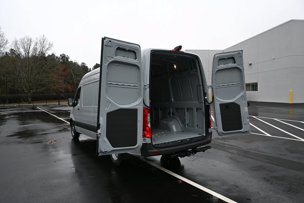 Used 2026 Mercedes-Benz Sprinter 3500 image 29