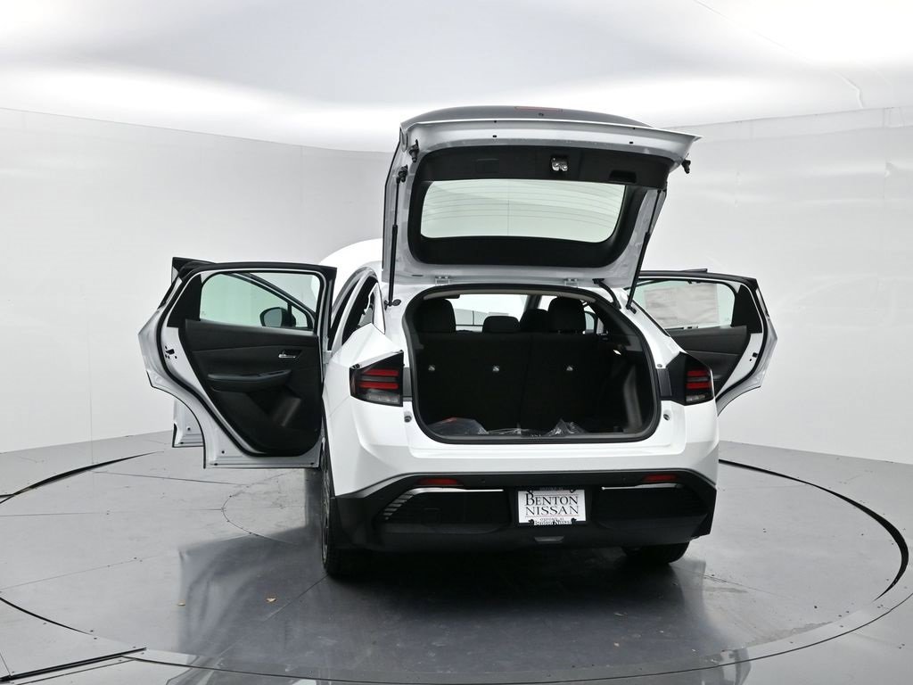 New 2026 Nissan Leaf image 26