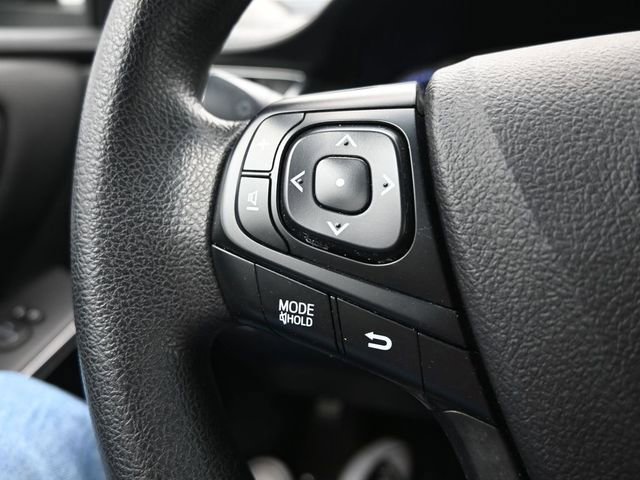 Used 2016 Toyota Camry LE image 21