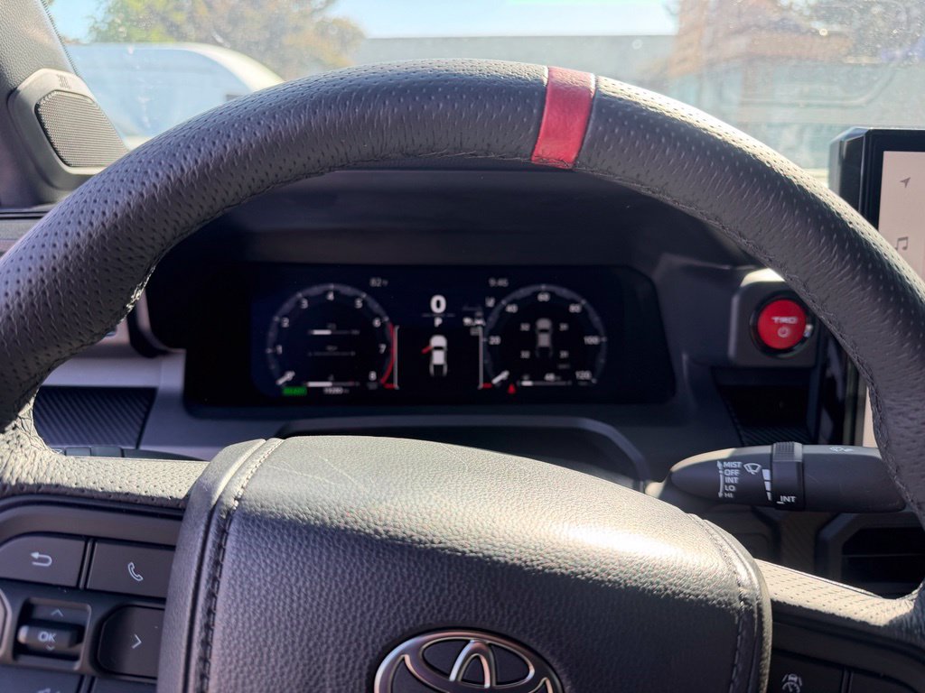 Used 2025 Toyota Tacoma TRD Pro AWD/4WD image 6