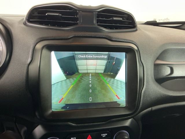 Used 2022 Jeep Renegade Altitude AWD/4WD image 20