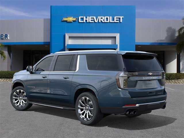 New 2026 Chevrolet Suburban Premier image 3