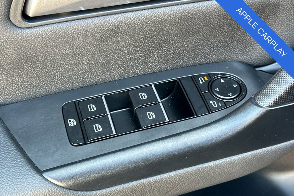 Used 2025 MAZDA CX-50 AWD 2.5 Hybrid w/ Premium Pkg image 12