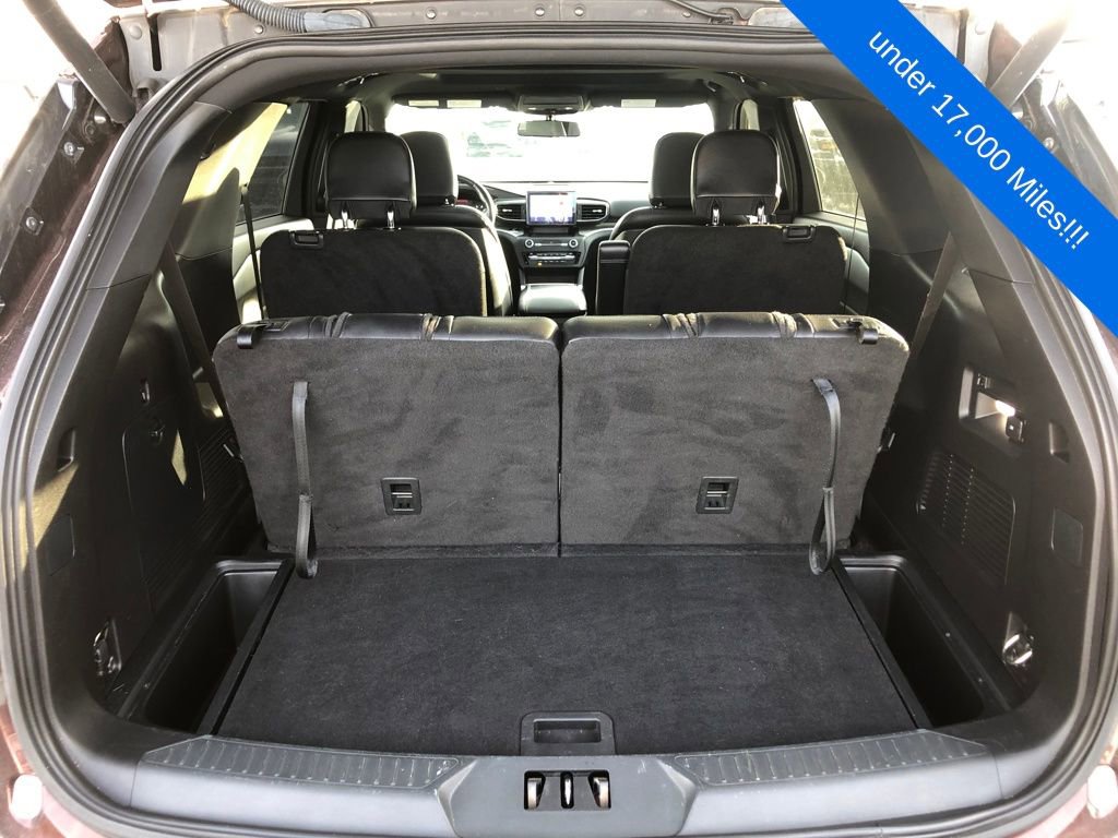 Used 2020 Ford Explorer XLT w/ Equipment Group 202A image 8