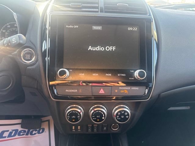 Used 2025 Mitsubishi Outlander Sport SE AWD/4WD image 17