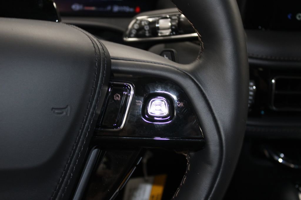 New 2026 Lincoln Aviator Reserve w/ Luxury Package image 39