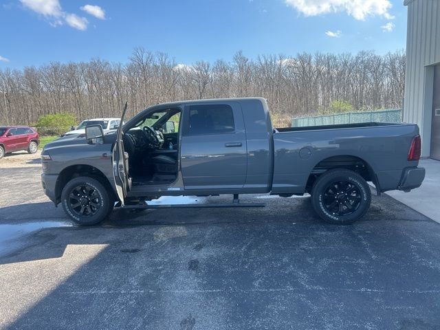 New 2026 RAM 2500 Laramie AWD/4WD image 14