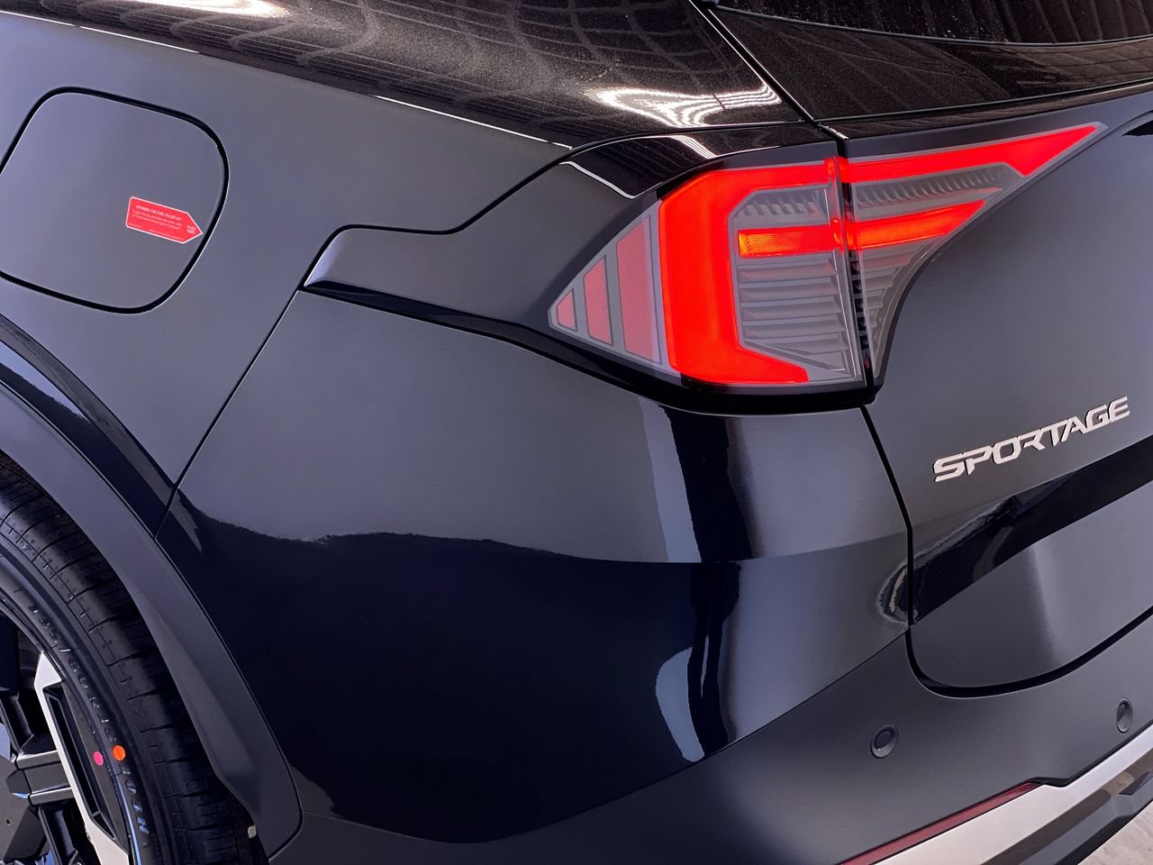 New 2027 Kia Sportage S FWD image 9