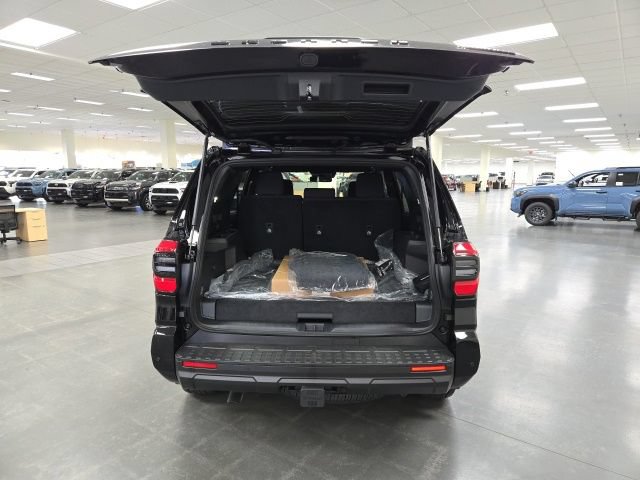 New 2026 Toyota 4Runner TRD Off-Road AWD/4WD image 15