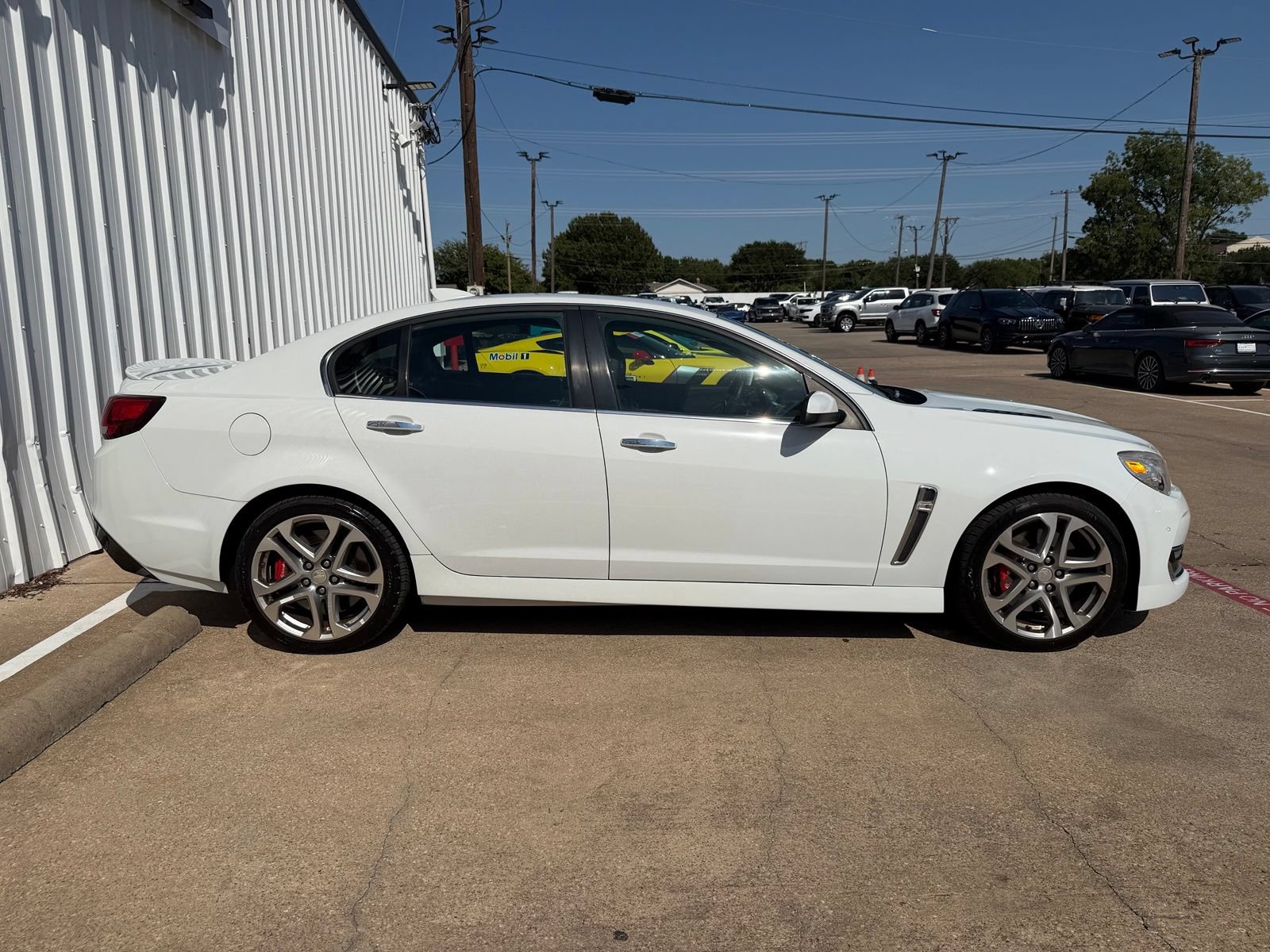 Used 2016 Chevrolet SS RWD image 8