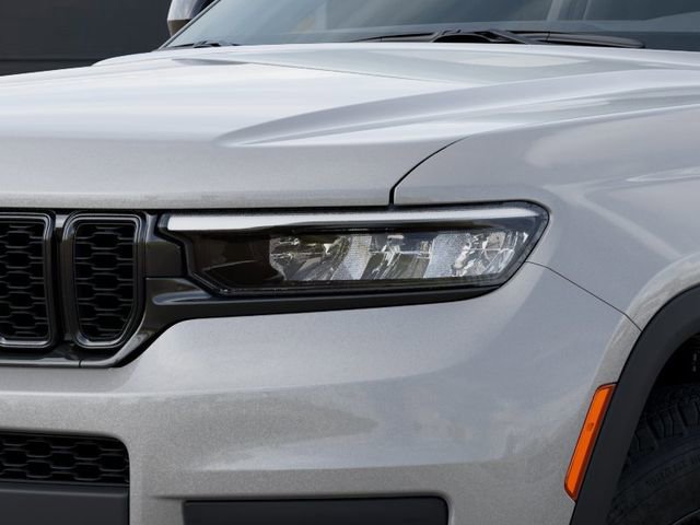 New 2025 Jeep Grand Cherokee L Altitude image 10