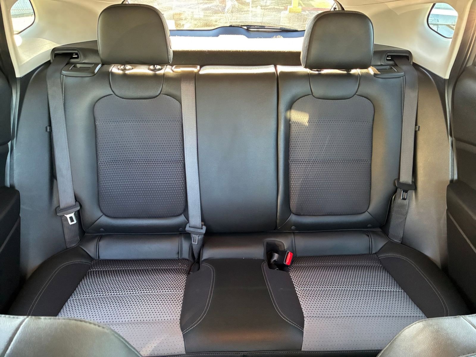 Used 2025 Chevrolet Trax LT image 37