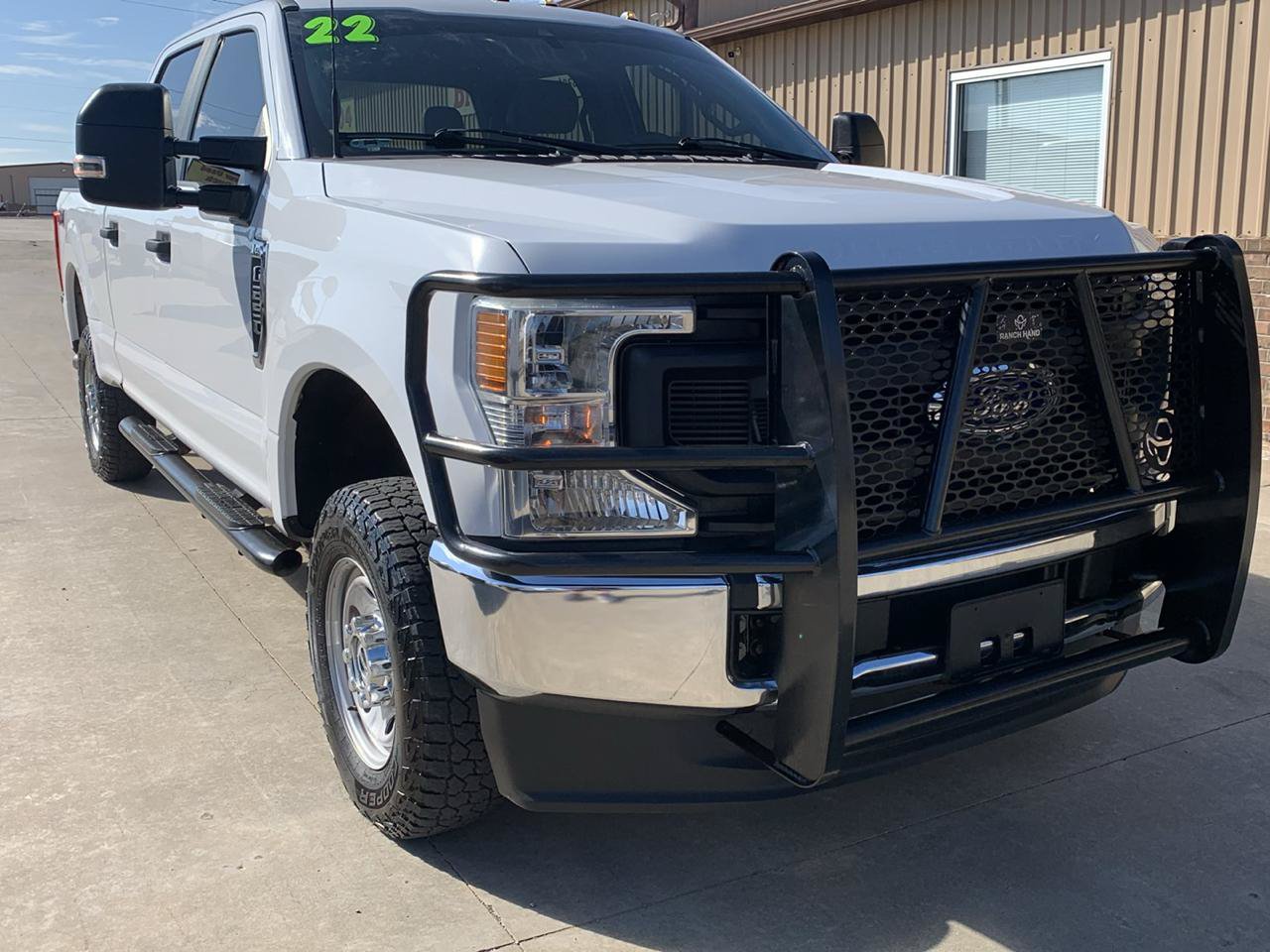 Used 2022 Ford F250 XL w/ Power Equipment Group AWD/4WD image 1