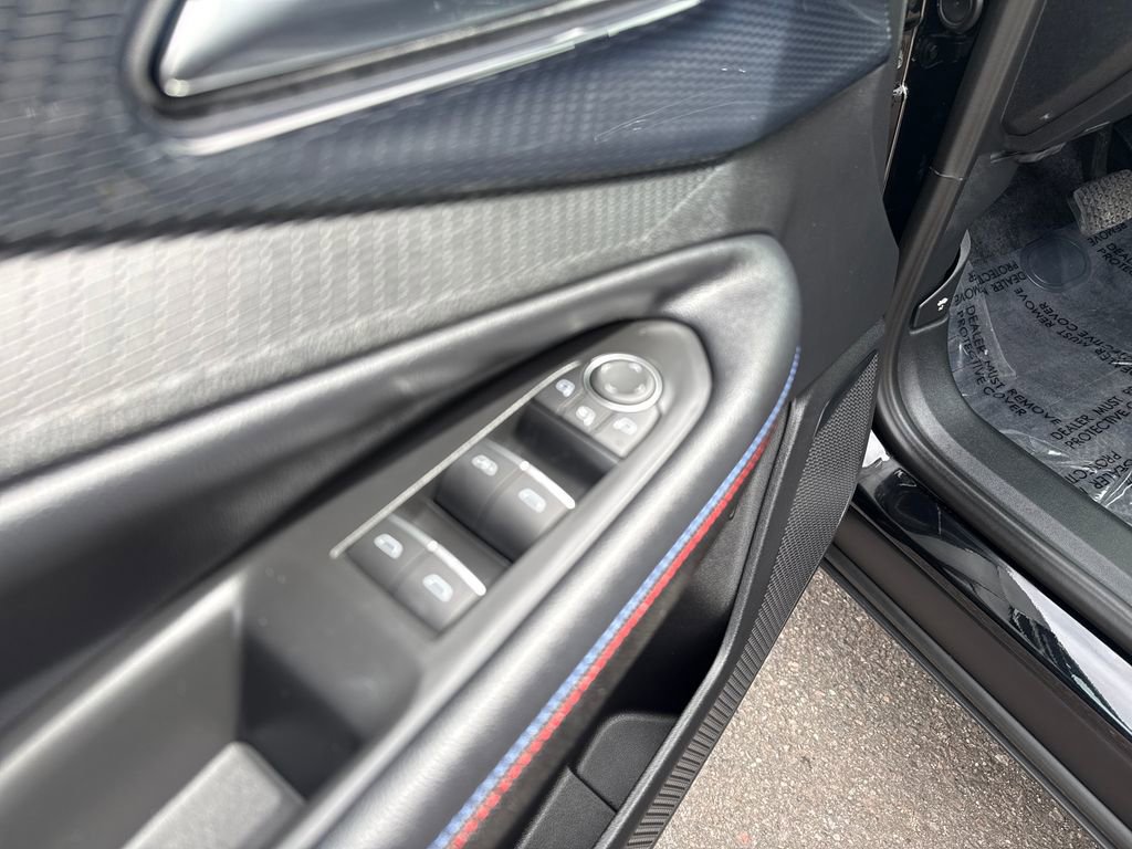 Used 2025 Chevrolet Blazer EV RS image 11