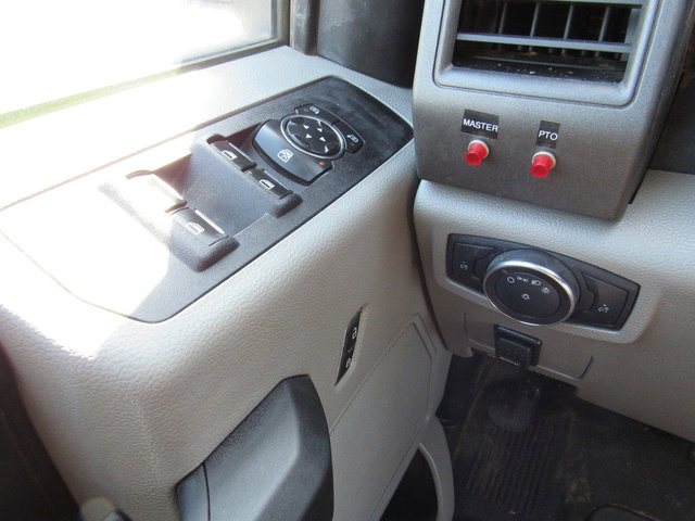 Used 2019 Ford F550 4x4 SuperCab Super Duty image 51