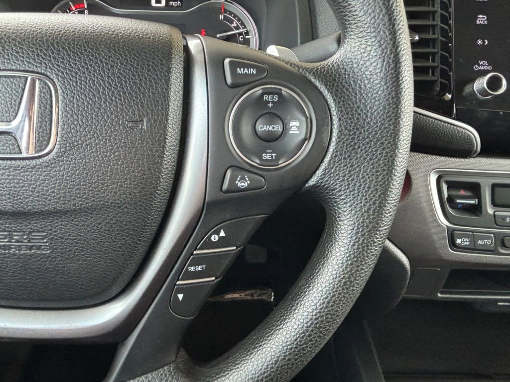 Used 2023 Honda Ridgeline Sport image 12