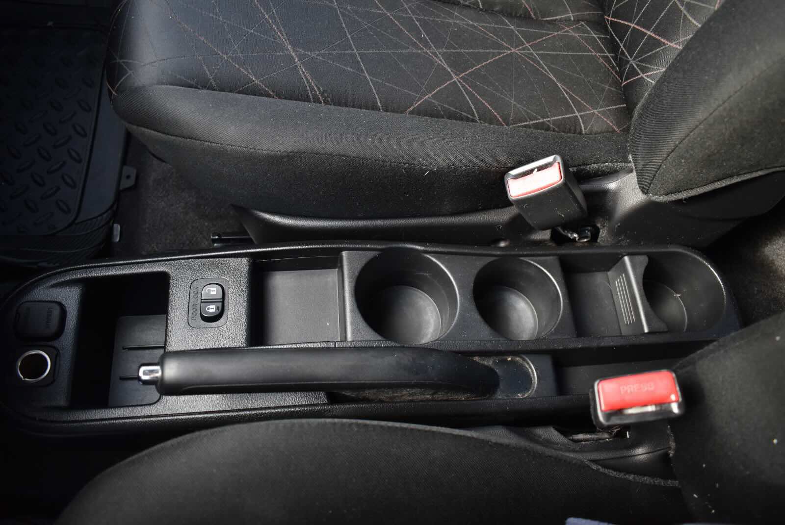 Used 2013 MAZDA MAZDA2 Sport FWD image 24