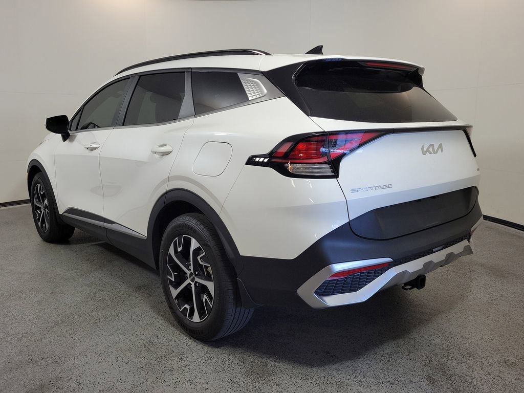 Used 2023 Kia Sportage EX w/ EX Premium Package AWD/4WD image 5