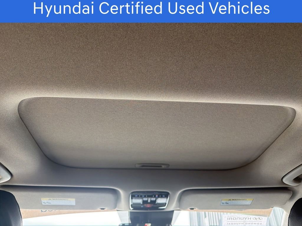 Certified 2025 Hyundai Santa Fe Limited FWD image 28