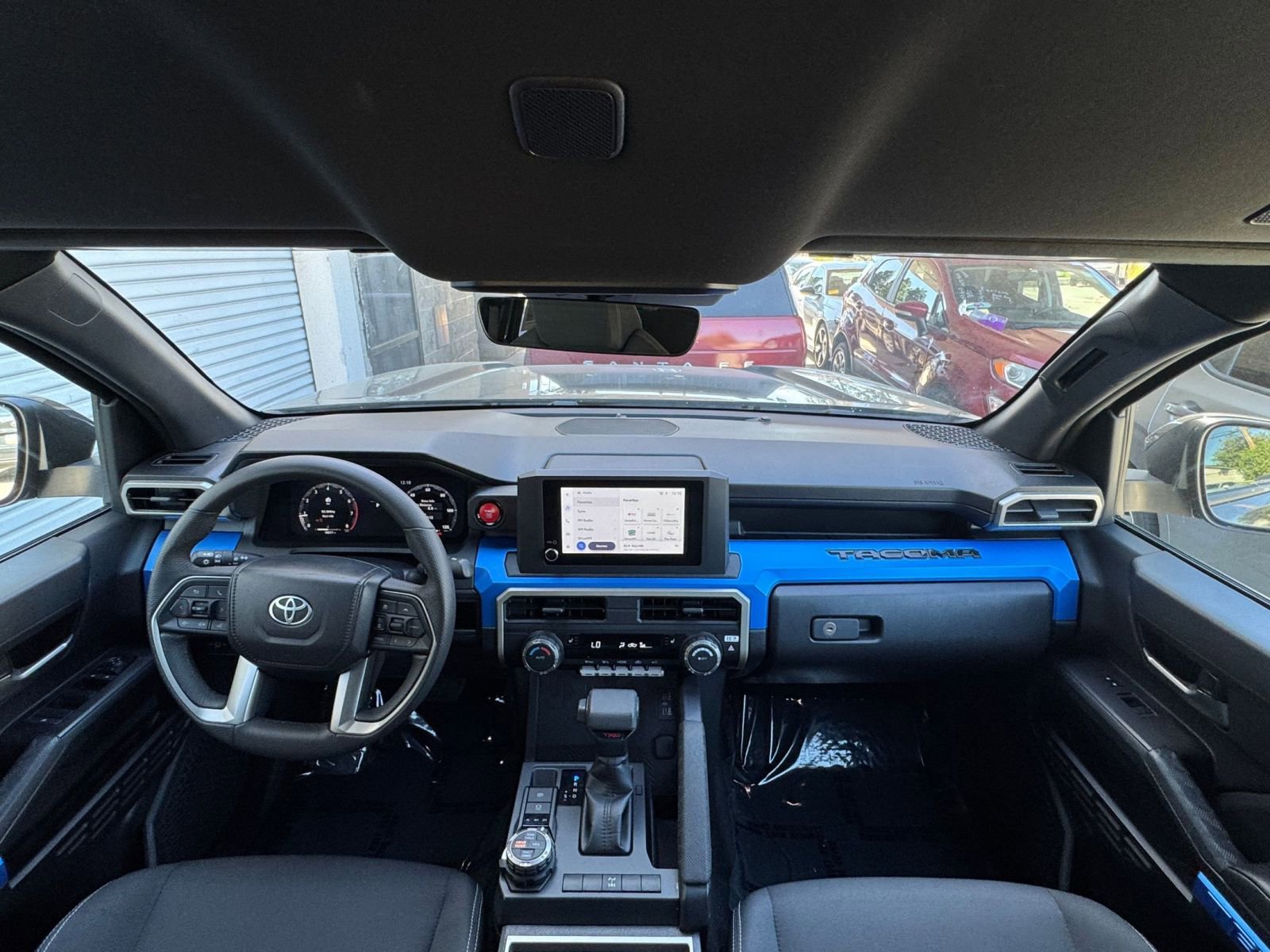 Used 2025 Toyota Tacoma TRD Off-Road image 33