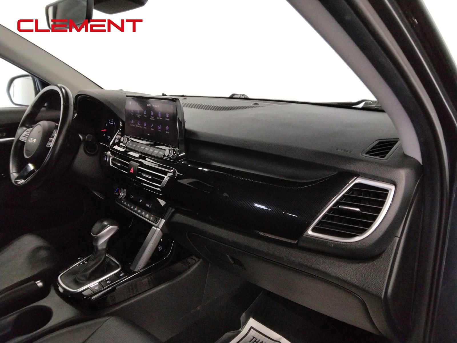 Used 2023 Kia Seltos EX image 44