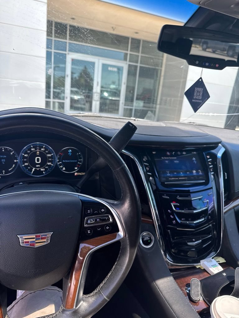 Used 2015 Cadillac Escalade ESV Premium AWD/4WD image 7