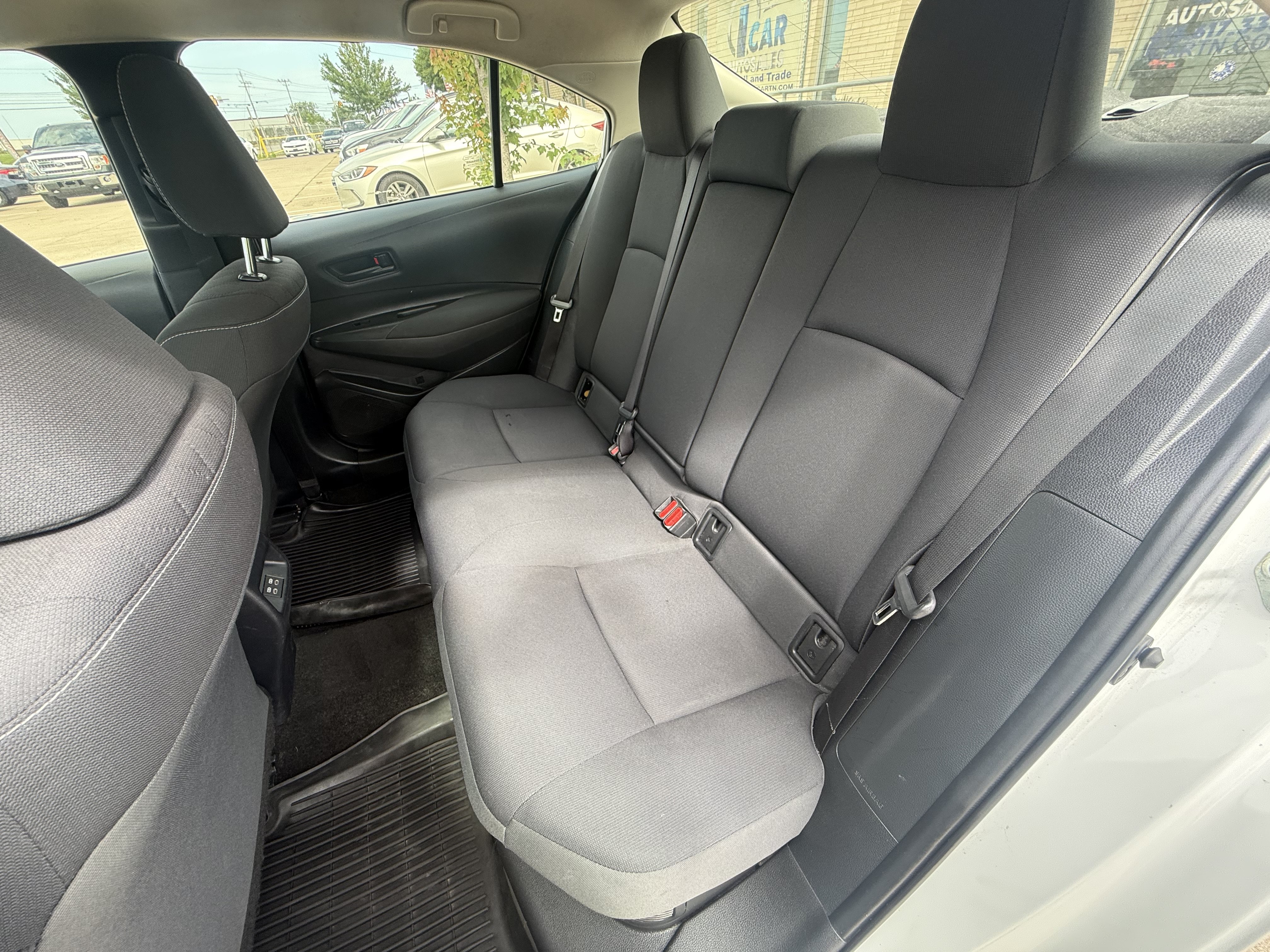 Used 2024 Toyota Corolla LE FWD image 10