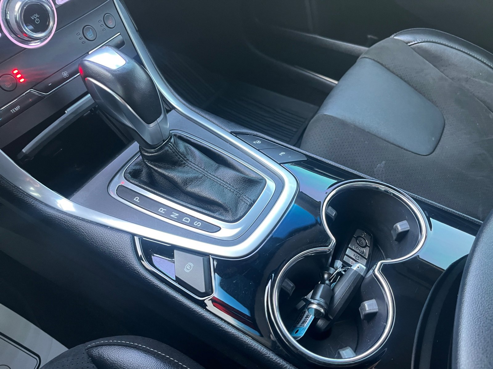 Used 2018 Ford Edge Sport w/ Equipment Group 401A image 32