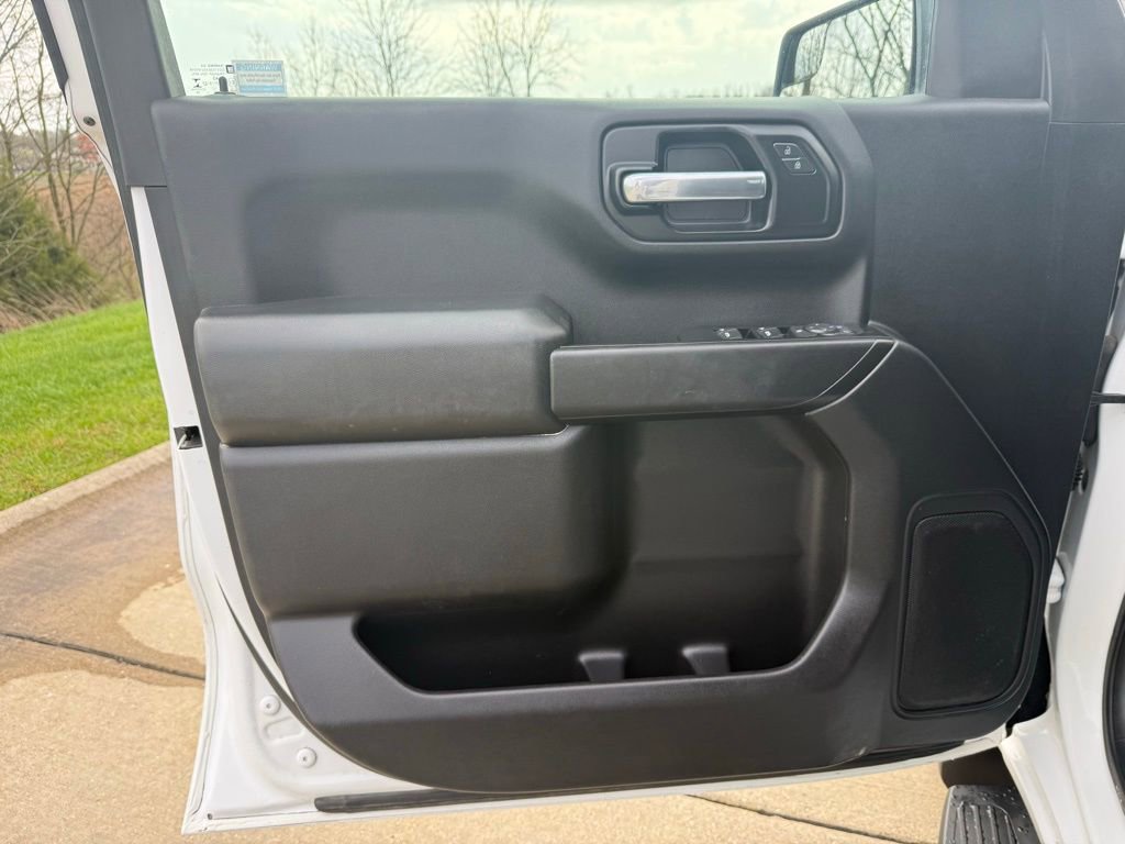 Used 2020 Chevrolet Silverado 1500 Custom w/ Custom Value Package image 24