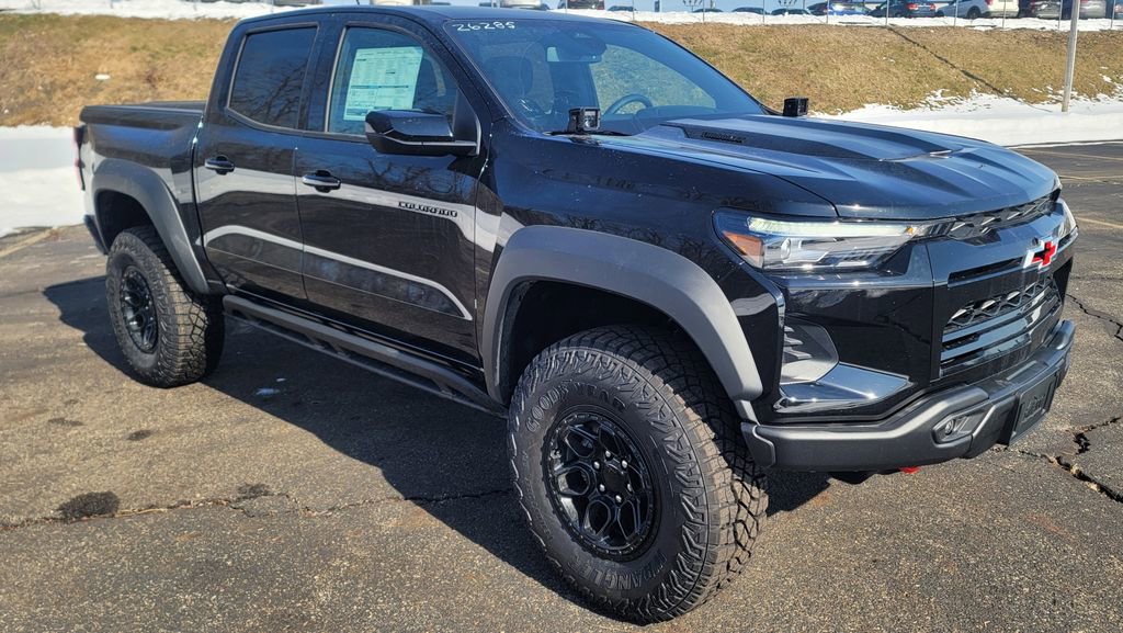 New 2026 Chevrolet Colorado ZR2 w/ ZR2 Bison Edition image 2