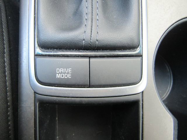 Used 2019 Kia Optima LX image 46