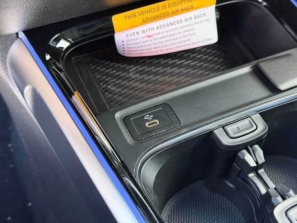 New 2026 Mercedes-Benz GLB 250 4MATIC image 25