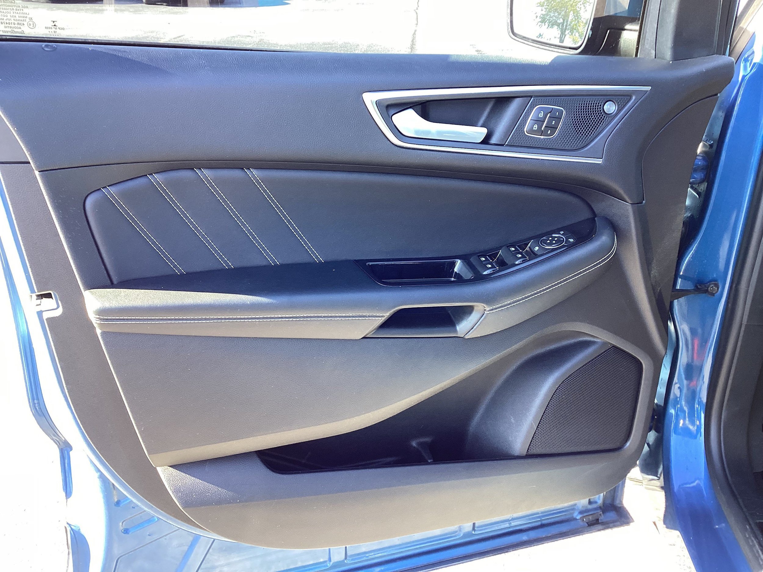 Used 2019 Ford Edge ST w/ Equipment Group 401A AWD/4WD image 16