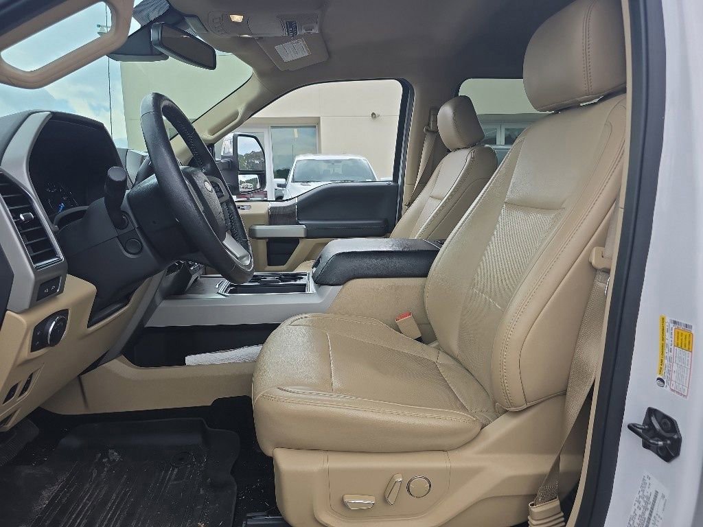 Used 2019 Ford F250 Lariat w/ Lariat Ultimate Package AWD/4WD image 9