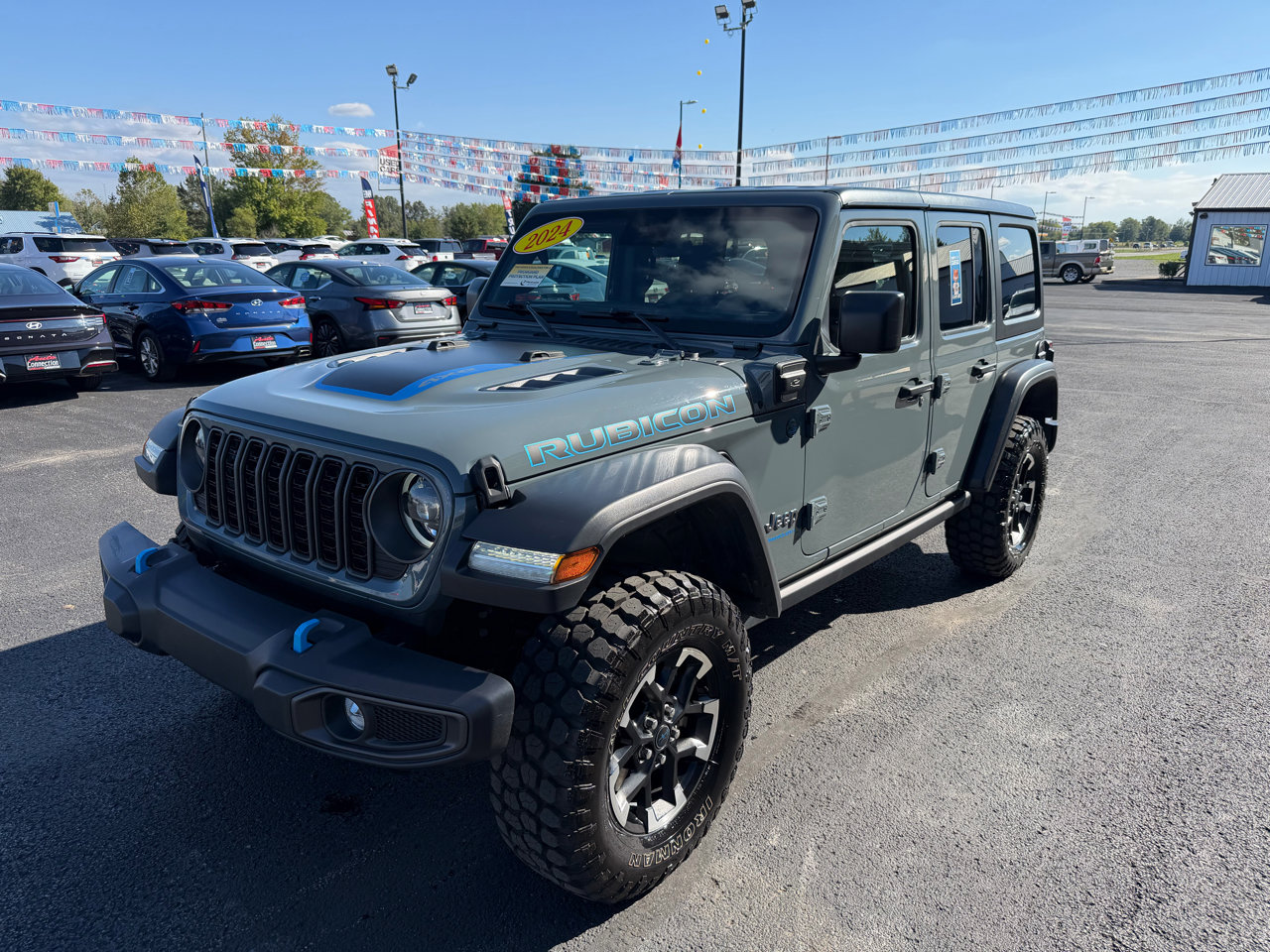 Used 2024 Jeep Wrangler Unlimited Rubicon 4xe image 9